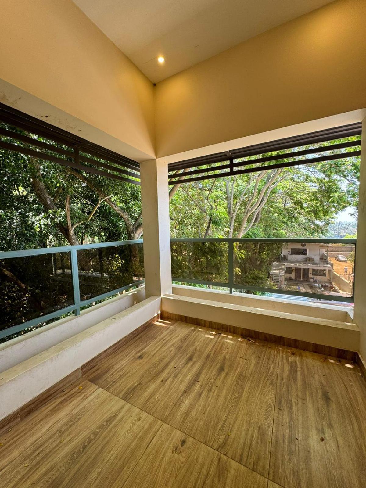 Park View Apartment Yelagiri